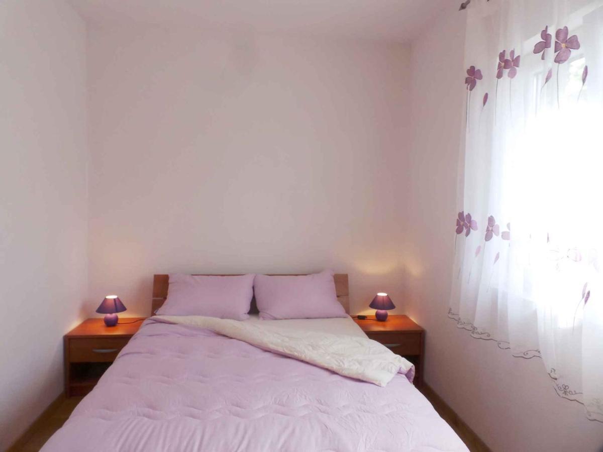 Holiday Home In Malinska/Insel Krk 13031 外观 照片