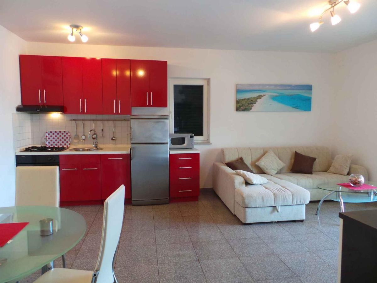 Holiday Home In Malinska/Insel Krk 13031 外观 照片